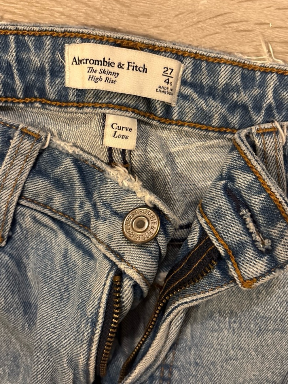 Abercrombie & Fitch Light Blue High-Rise Skinny Jeans - Curve Love
